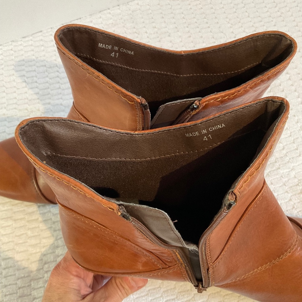 Luca Ferri Women’s Brown Leather Heel Boot Size 41 NWOT - Picture 12 of 16